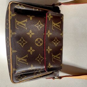 Louis Vuitton monogram canvas viva cite pm